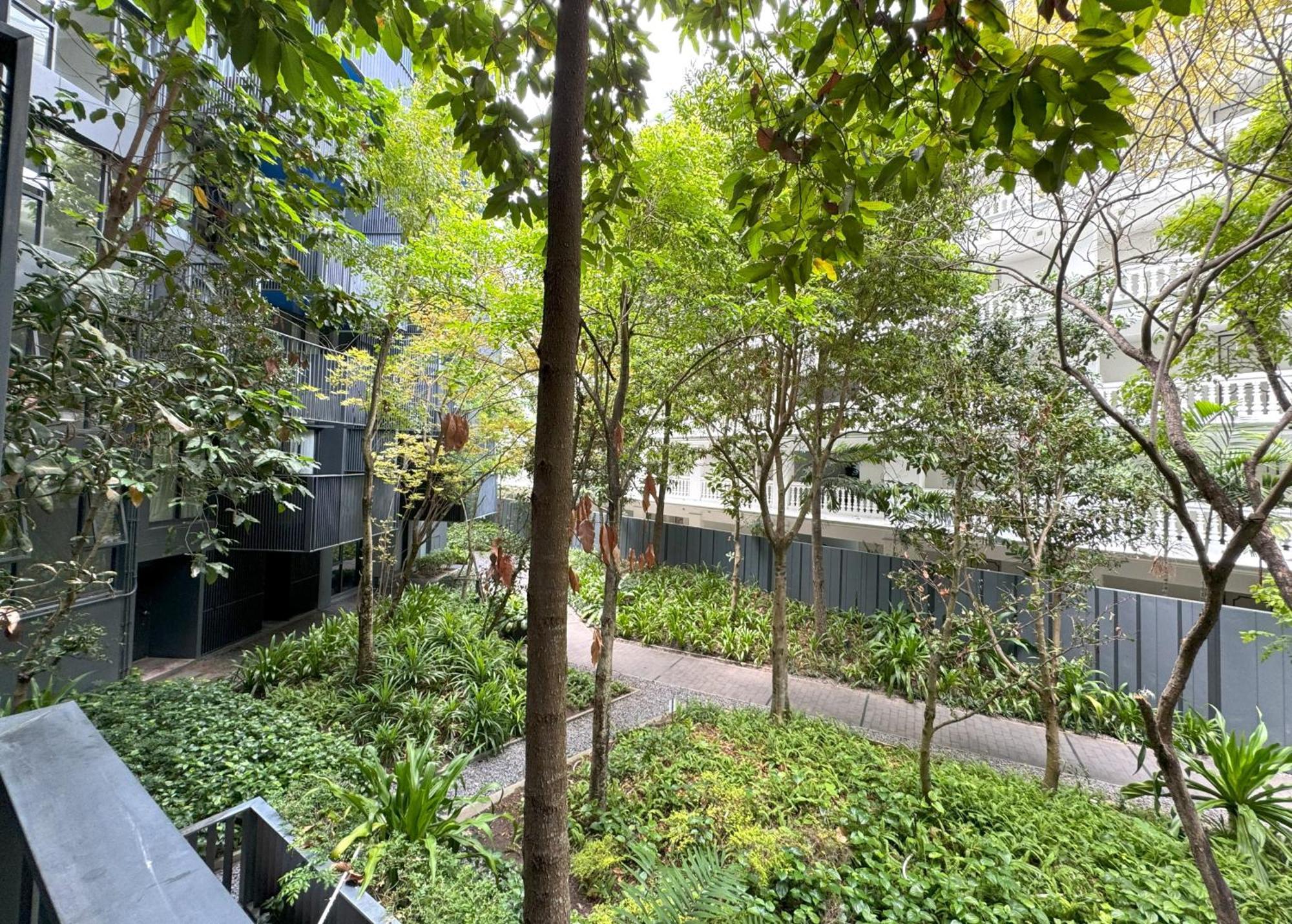 The Deck Condominium By Lofty Patong Bagian luar foto