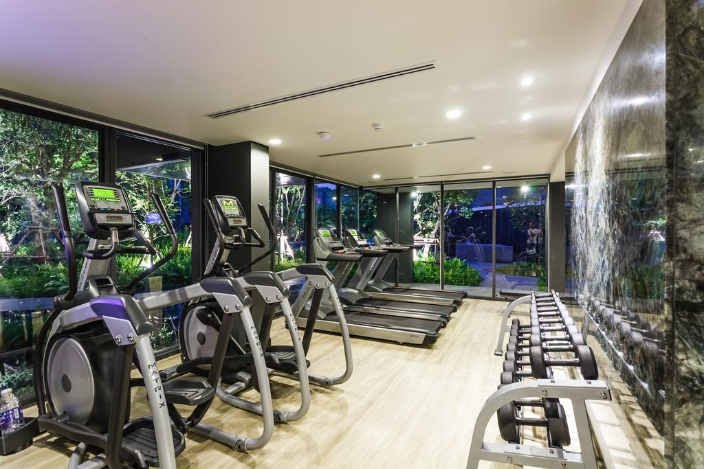 The Deck Condominium By Lofty Patong Bagian luar foto