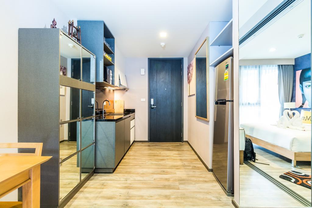 The Deck Condominium By Lofty Patong Bagian luar foto