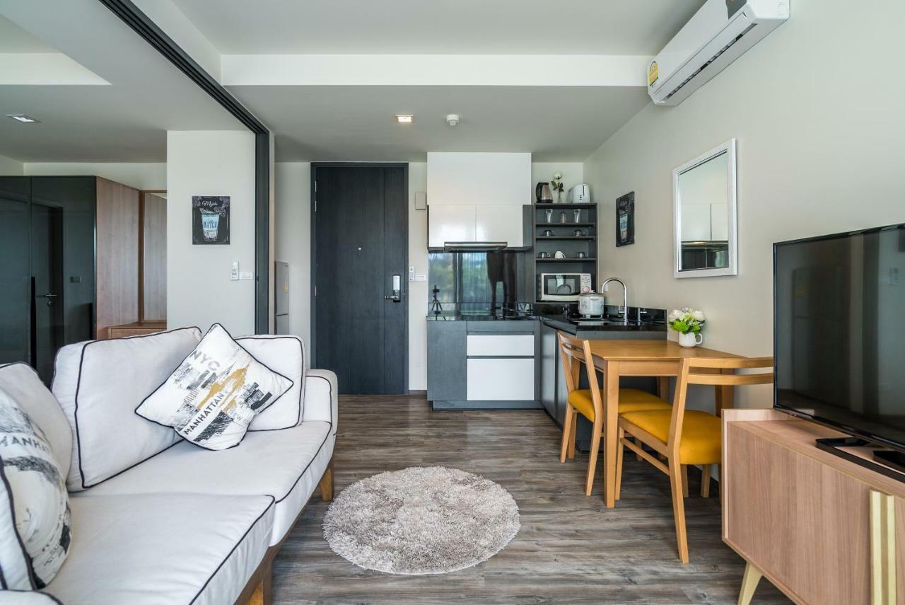 The Deck Condominium By Lofty Patong Bagian luar foto