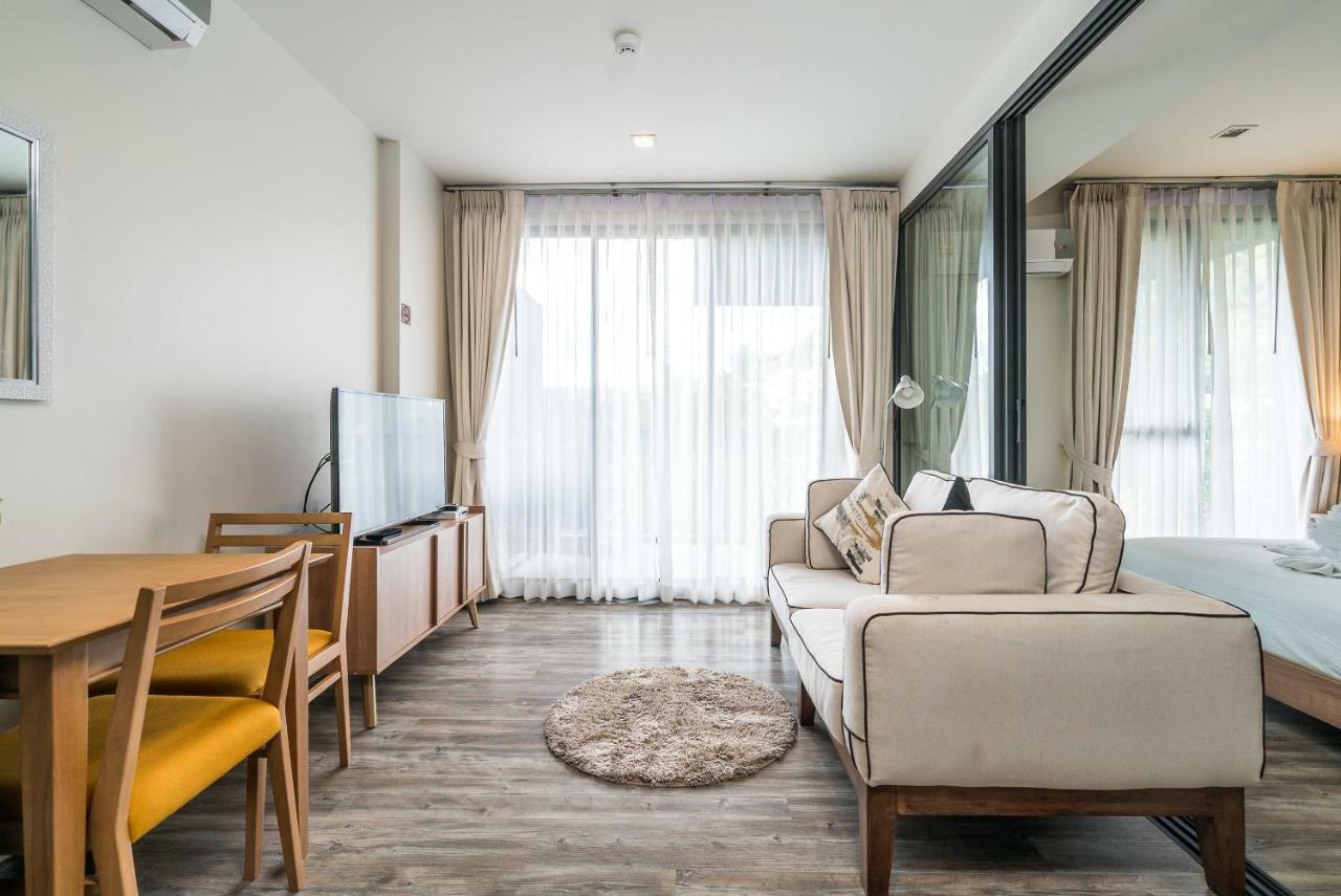 The Deck Condominium By Lofty Patong Bagian luar foto