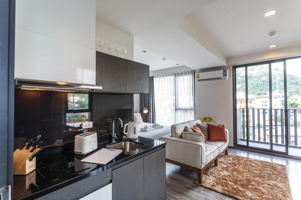 The Deck Condominium By Lofty Patong Bagian luar foto